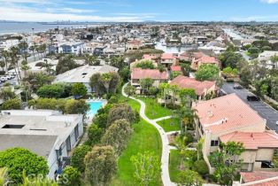 Condominium, 16879 Bluewater ln, Huntington Beach, CA 92649 - 25