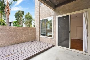 Condominium, 16879 Bluewater ln, Huntington Beach, CA 92649 - 5