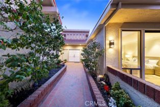 Condominium, 11 Montpellier, Newport Beach, CA 92660 - 7