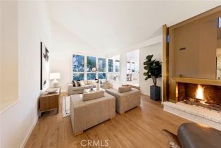 Condominium, 11 Montpellier, Newport Beach, CA  Newport Beach, CA 92660