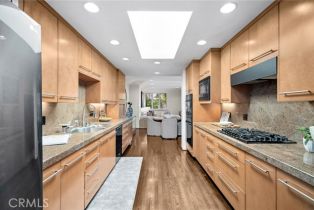 Single Family Residence, 6 Rue Marseilles, Newport Beach, CA 92660 - 10