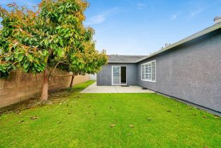Single Family Residence, 21222 Banff ln, Huntington Beach, CA 92646 - 19