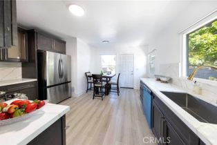 Single Family Residence, 615 Victoria ave, Corona, CA 92879 - 12