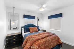 Single Family Residence, 215 Edgewater ave, Newport Beach, CA 92661 - 13