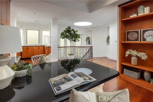 Single Family Residence, 517 Via Lido Soud, Newport Beach, CA 92663 - 44