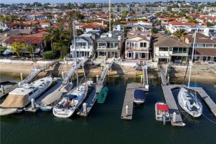 Single Family Residence, 517 Via Lido Soud, Newport Beach, CA 92663 - 48