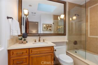 Single Family Residence, 517 Via Lido Soud, Newport Beach, CA 92663 - 53