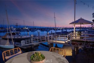 Single Family Residence, 517 Via Lido Soud, Newport Beach, CA 92663 - 6