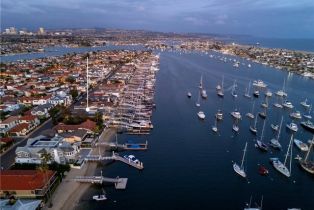 Single Family Residence, 517 Via Lido Soud, Newport Beach, CA 92663 - 63