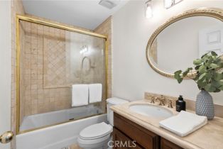 Single Family Residence, 403 Vista Parada, Newport Beach, CA 92660 - 11