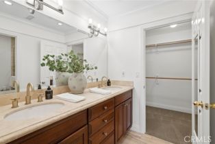 Single Family Residence, 403 Vista Parada, Newport Beach, CA 92660 - 8