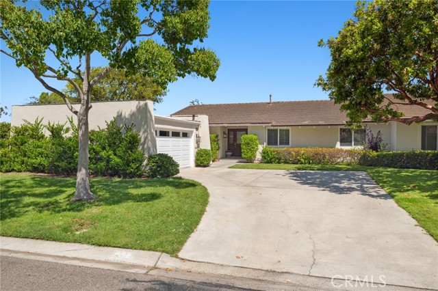 Single Family Residence, 403 Vista Parada, Newport Beach, CA 92660 - 1