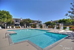 Condominium, 230 Lille ln, Newport Beach, CA 92663 - 12