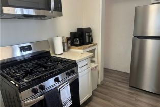 Residential Income, 1825 Balboa, Newport Beach, CA 92663 - 7