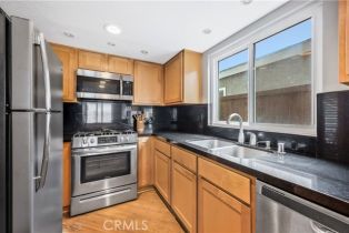 Single Family Residence, 706 Oceanhill dr, Huntington Beach, CA 92648 - 4