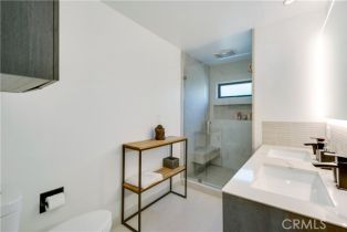 Single Family Residence, 203 Via Ravenna, Newport Beach, CA 92663 - 43