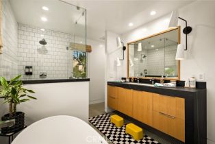 Single Family Residence, 2301 Santiago dr, Newport Beach, CA 92660 - 24