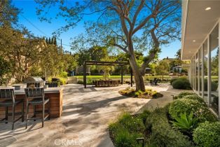 Single Family Residence, 2301 Santiago dr, Newport Beach, CA 92660 - 45