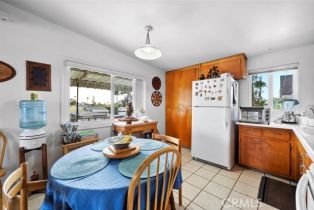 Residential Income, 112 Mariposa, San Clemente, CA 92672 - 5