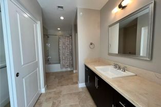 Condominium, 402 Rockefeller, Irvine, CA 92612 - 20