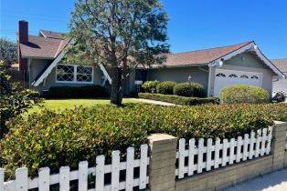 Single Family Residence, 17551 Griffith CIR, Huntington Beach, CA  Huntington Beach, CA 92649