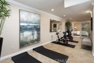 Single Family Residence, 10282 Ambervale ln, North Tustin, CA 92705 - 35