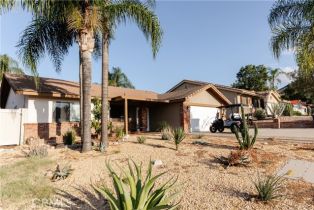 Single Family Residence, 30430 Cinnamon Teal DR, Canyon Lake, CA  Canyon Lake, CA 92587