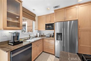 Condominium, 683 Sleepy Hollow ln, Laguna Beach, CA 92651 - 5