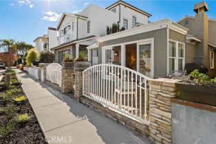 Single Family Residence, 311 Montero ST, CA  , CA 92661