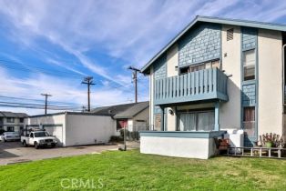 Residential Income, 233 Esplanade st, Orange, CA 92869 - 4