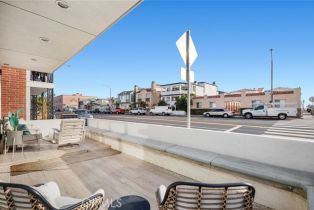 Single Family Residence, 200 Balboa blvd, Newport Beach, CA 92661 - 7