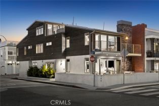 Single Family Residence, 200  E Balboa BLVD, Newport Beach, CA  Newport Beach, CA 92661