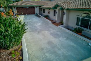 Single Family Residence, 1696 Baja Vista dr, Fallbrook, CA 92028 - 5