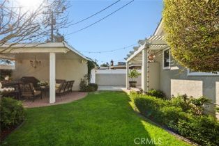 Single Family Residence, 6724 La Marimba st, Long Beach, CA 90815 - 33