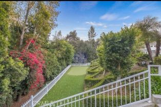 Single Family Residence, 3040 ROSCOMARE rd, Bel Air, CA 90077 - 30