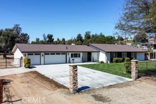 Single Family Residence, 41775 Hawthorn ST, Murrieta, CA  Murrieta, CA 92562