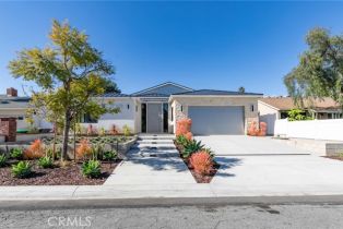 Single Family Residence, 20171 Bayview AVE, Newport Beach, CA  Newport Beach, CA 92660