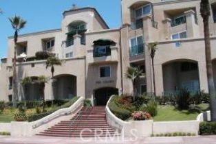 Residential Lease, 200 Pacific Coast Hwy, Huntington Beach, CA  Huntington Beach, CA 92648