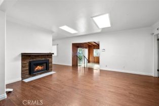 Single Family Residence, 880 Maplewood st, Orange, CA 92867 - 10