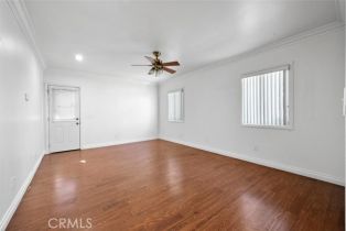 Single Family Residence, 880 Maplewood st, Orange, CA 92867 - 17