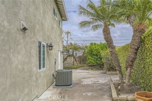 Single Family Residence, 17131 Autumn cir, Huntington Beach, CA 92647 - 17