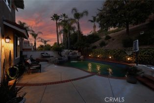 Single Family Residence, 976 Creekview ln, Anaheim Hills, CA 92808 - 57