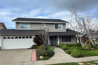 Single Family Residence, 17041 Saint Andrews LN, Huntington Beach, CA  Huntington Beach, CA 92649