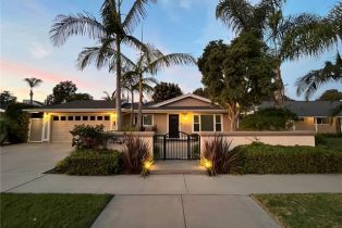Single Family Residence, 8131 Munster DR, Huntington Beach, CA  Huntington Beach, CA 92646
