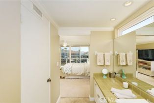 Single Family Residence, 16575 Ensign cir, Huntington Beach, CA 92649 - 29