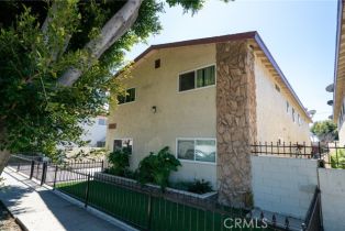 Residential Income, 1526  W 20th ST, Long Beach, CA  Long Beach, CA 90810