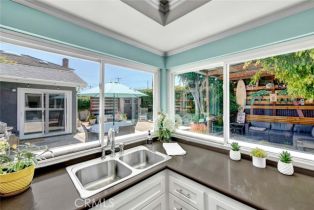 Single Family Residence, 21931 Oceanview ln, Huntington Beach, CA 92646 - 9