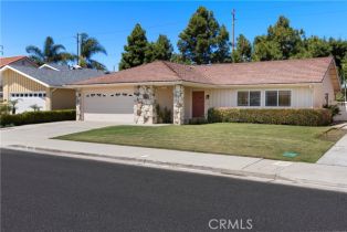 Single Family Residence, 6811 RED COACH DR, CA  , CA 92647