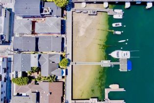 Residential Income, 1407 Bay Front, Newport Beach, CA 92662 - 4