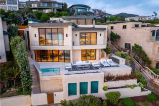 Single Family Residence, 18 Lagunita DR, Laguna Beach, CA  Laguna Beach, CA 92651